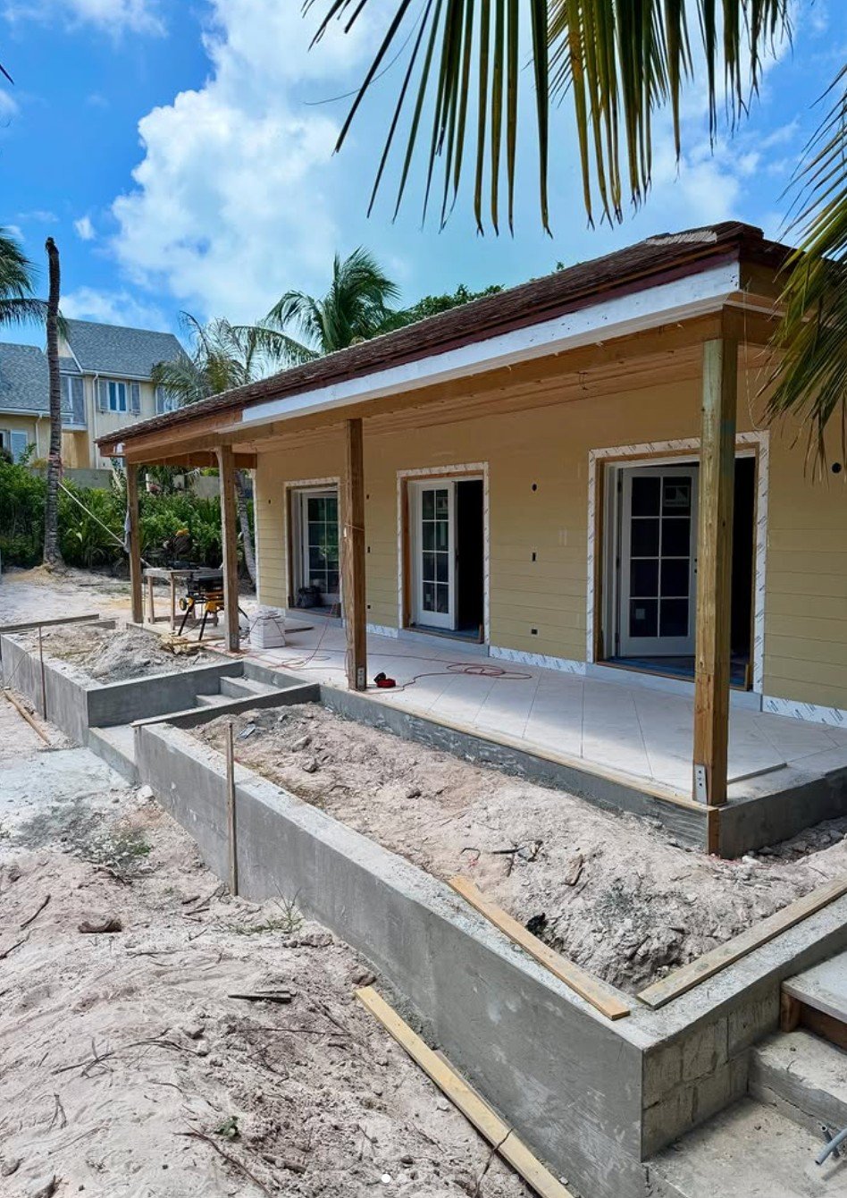 Things are moving along well with this Bahamas retreat! It&rsquo;s coming together as a great spot for a young family, designed to make the most of its oceanfront setting. A central pool and shared outdoor areas create a welcoming place to relax and 