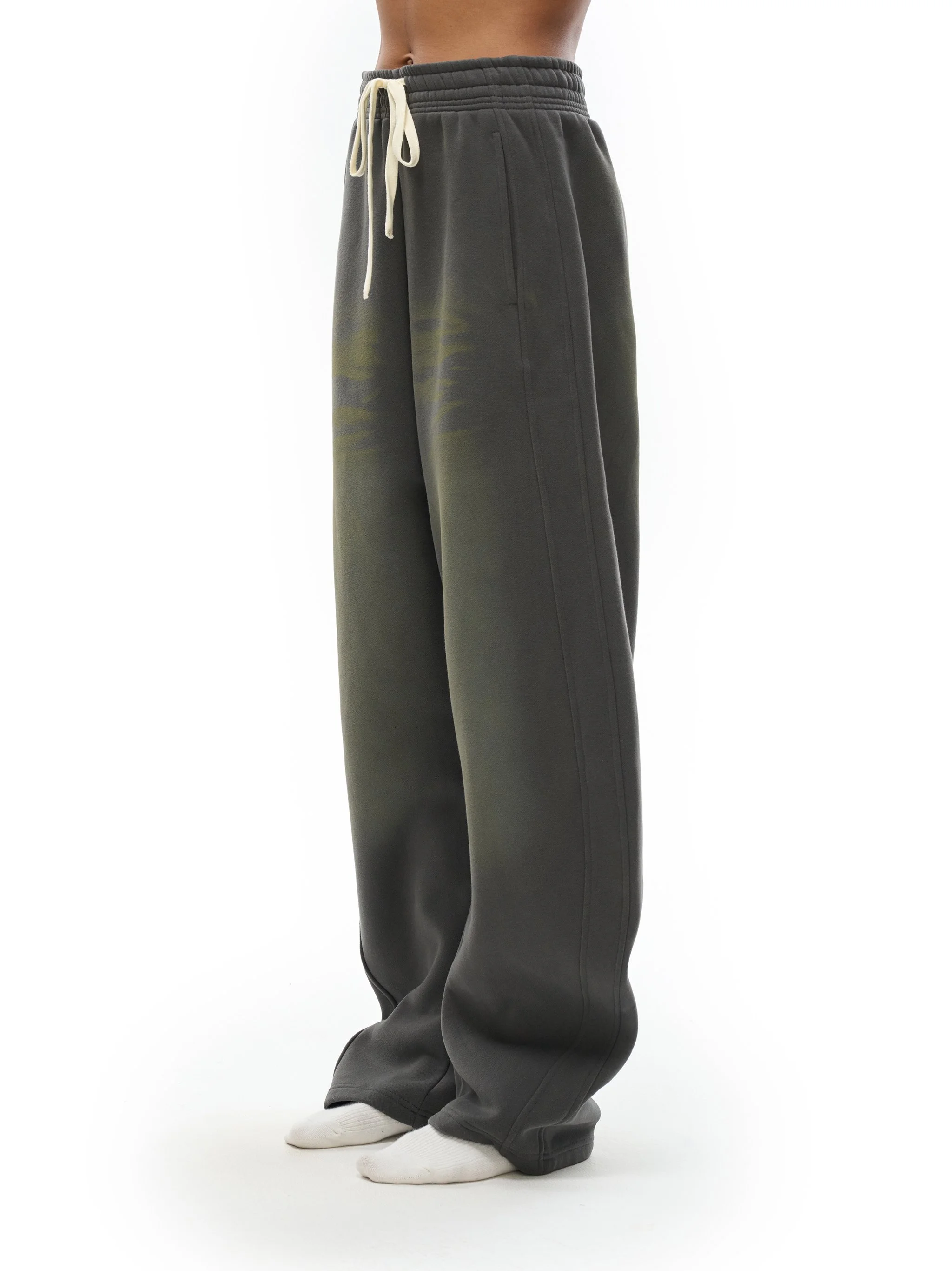 Sunfade Curved Blade Fleece Sweatpants-gallery-9.png