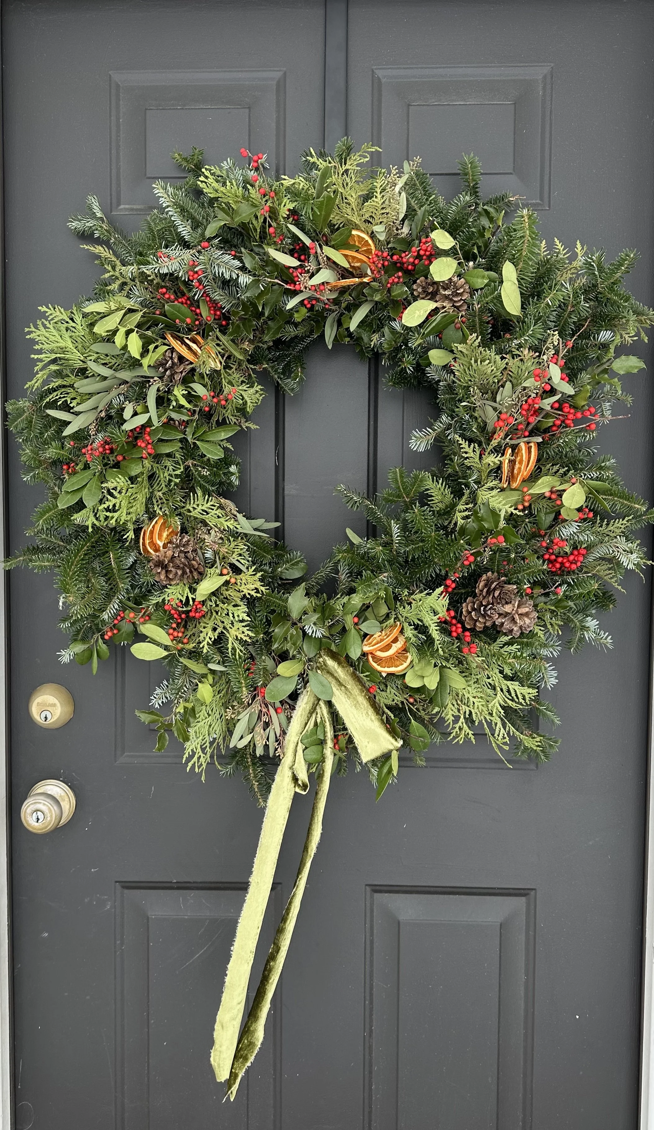 2025 Luxury Holiday Wreath "Home for Christmas"