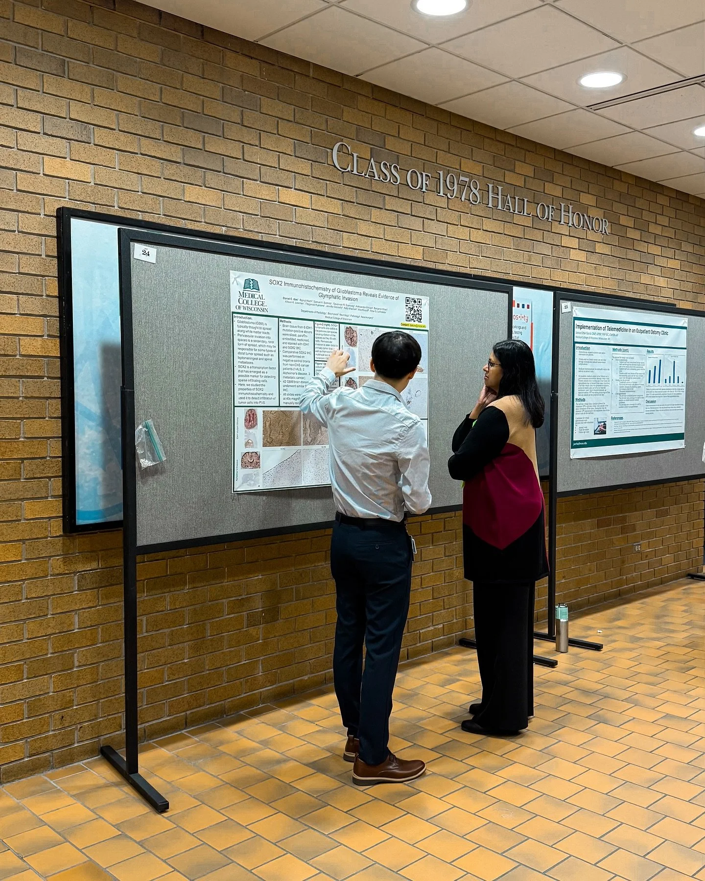 So much LaViolette lab representation today at @medicalcollegeofwi Research Day! So proud of students Daniel, Ben, and Aleks and staff member Dr Savannah Duenweg 🥼

#medicalcollegeofwisconsin #research #cancerresearch #radiopathomics #braincancer #p