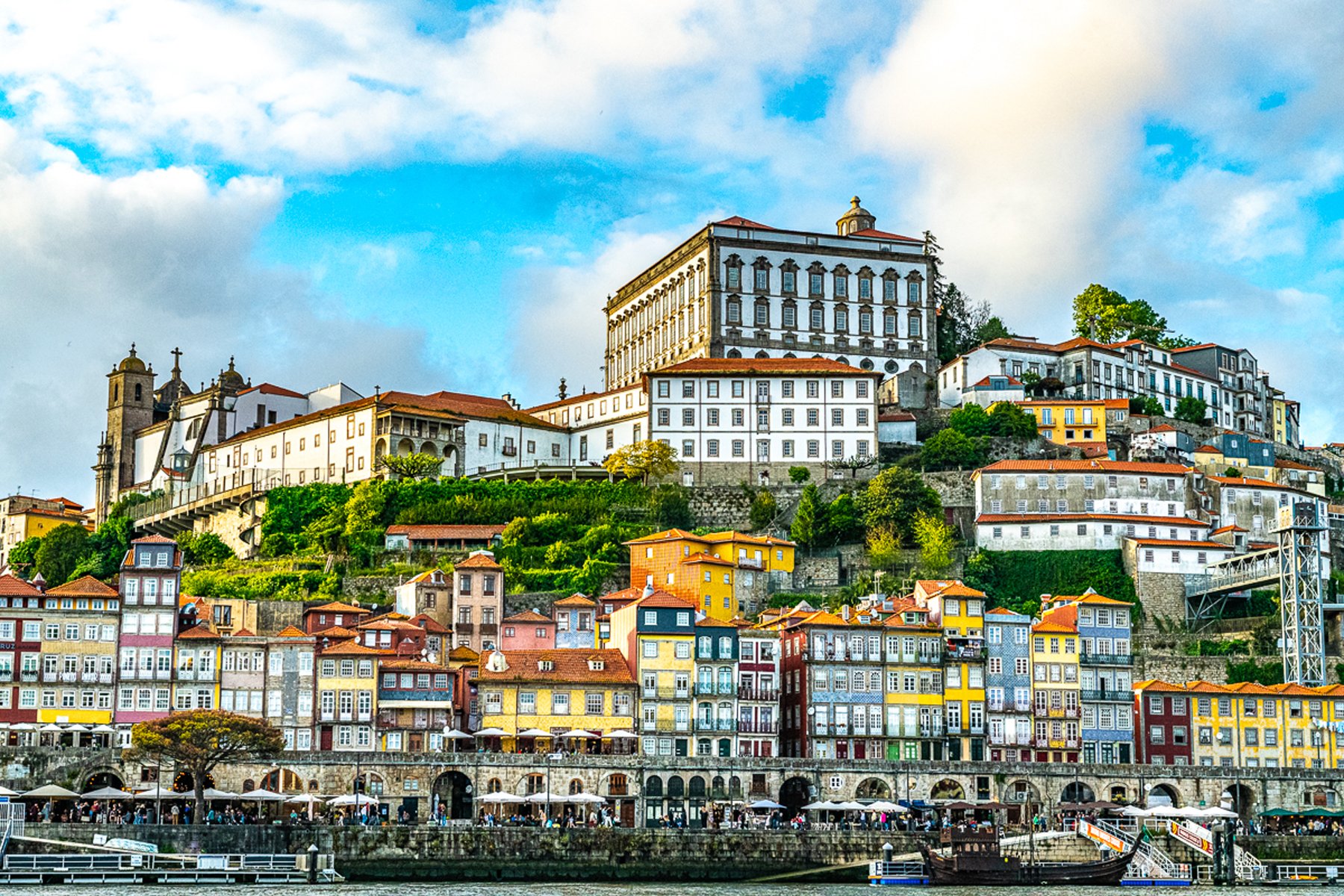 porto_living_cropped.jpg