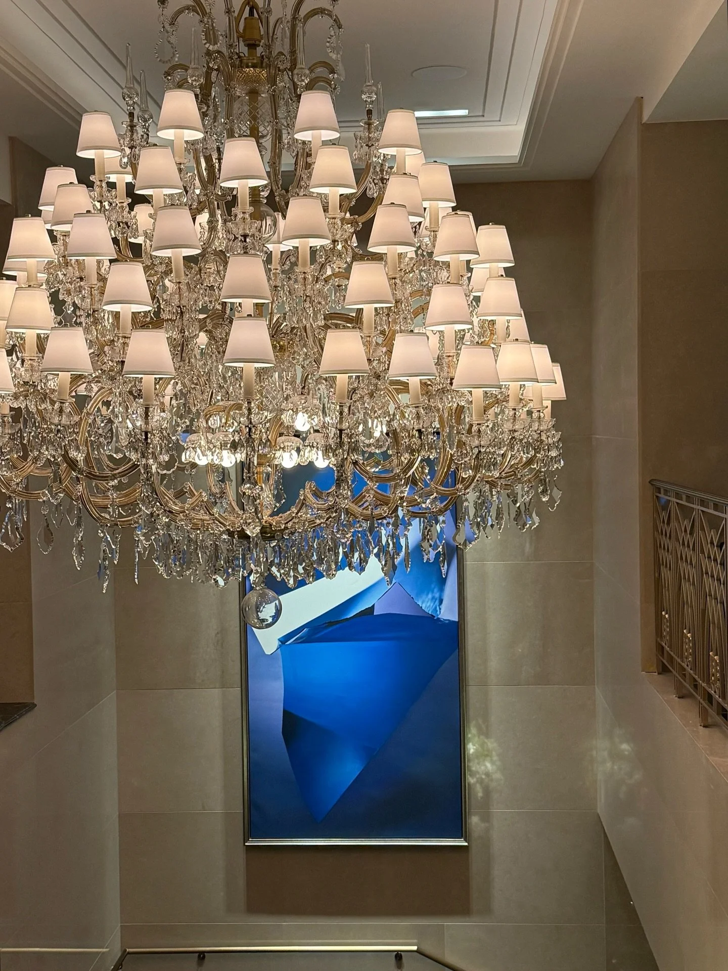 The newly renovated Waldorf Astoria on Park Ave is a must see.
.
Iconic Art Deco decor using soft grey tones, new fixtures, and restored historic elements.&nbsp;  .
📷 @catherine_hartigan_photography
📍New York City, NY 
.
.
.
.
.
.
.
.
.
.
#catherin