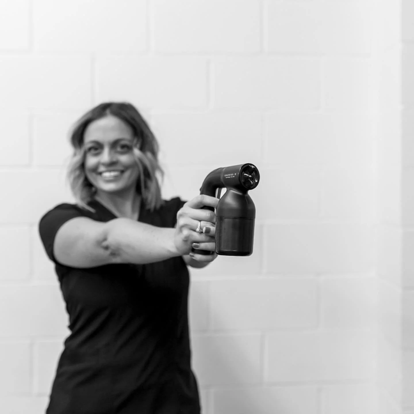 50 Degree weather in January?! ☀️🫡
Spray tanning? Don&rsquo;t mind if I do! 

Come get your mid winter spray tan today! 

If we can even call it that ! ❄️❄️☃️👙
Might as well be a golden goddess 🤩😎

#helenamt #helenamontana #montanaspraytan #monta