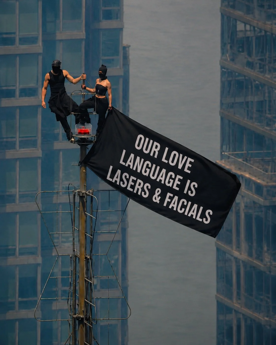 BREAKING NEWS: Three important announcements have officially been made. 🚨✨

🤍 Meet us at SkinBliss.

✨ Our love language is lasers &amp; facials.

🧖&zwj;♀️ Nothing tops a fresh facial.

The original climbers went viral yesterday after scaling the 