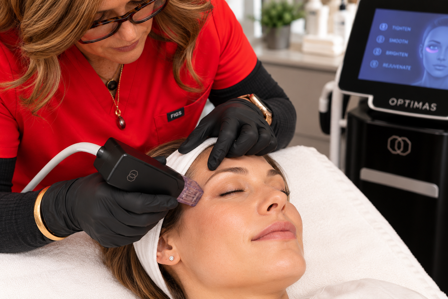 RF Microneedling Face & Neck