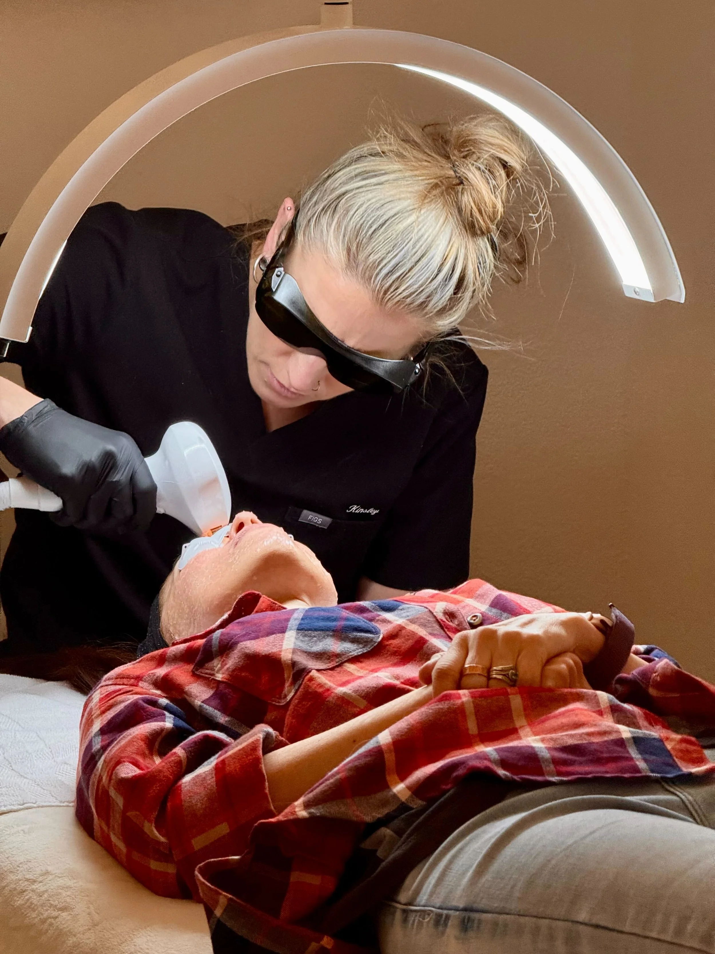 Lumecca IPL Facial (Photofacial)