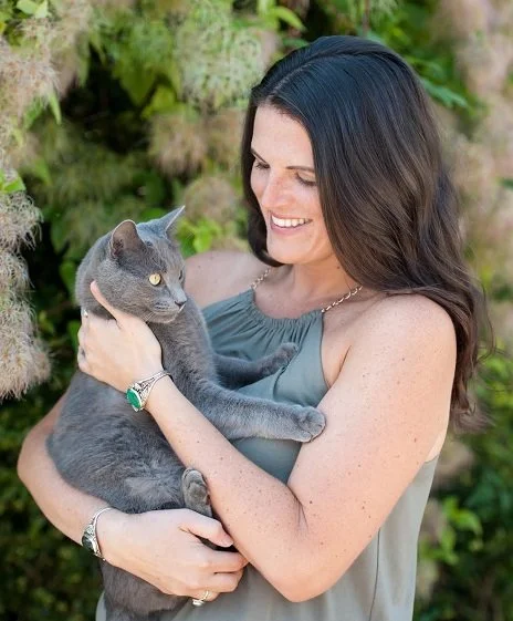 Animal Communicator Portland Oregon Michelle Hawk with Cat
