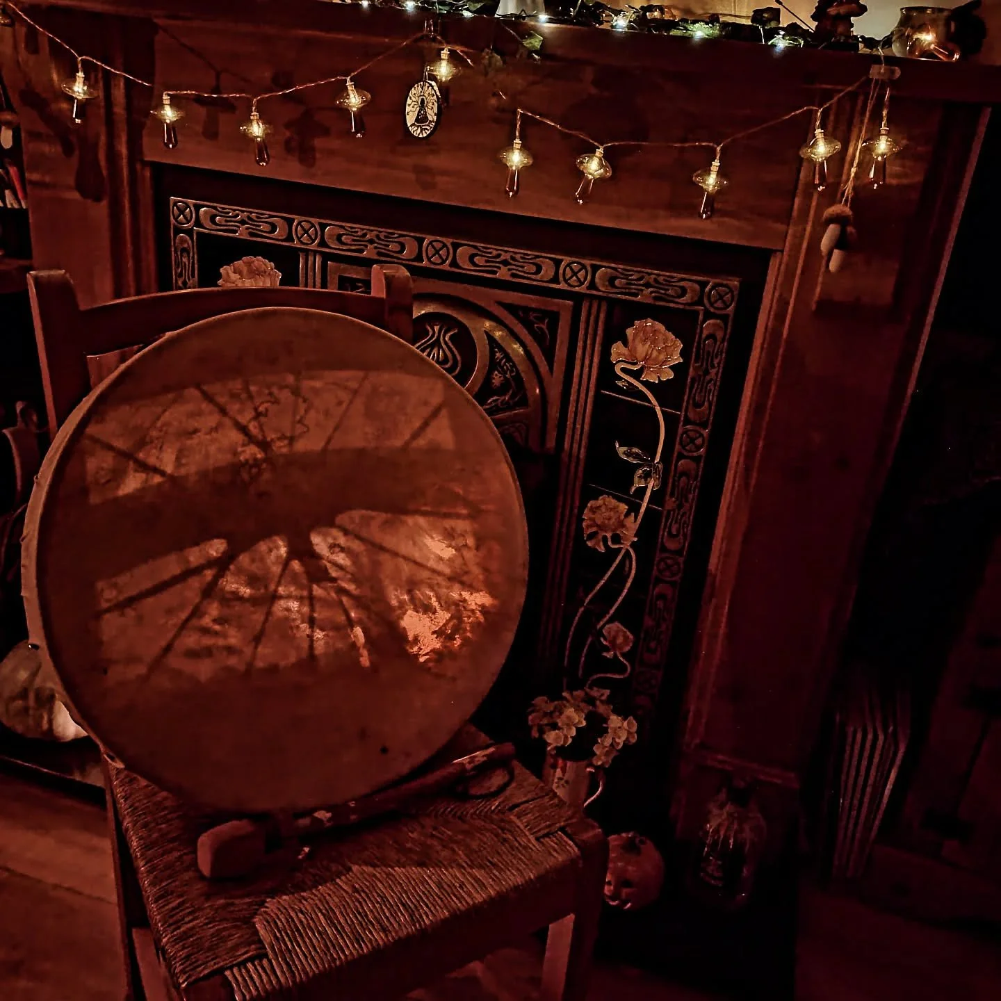 My moon drum and I are moving into a state of hibernation. An evening of quiet, gentle drumming and soothing, soft music has eased me into a state of peace in the midst of chaos. The magic of music and rhythm. 

Thank you to everyone who has contribu
