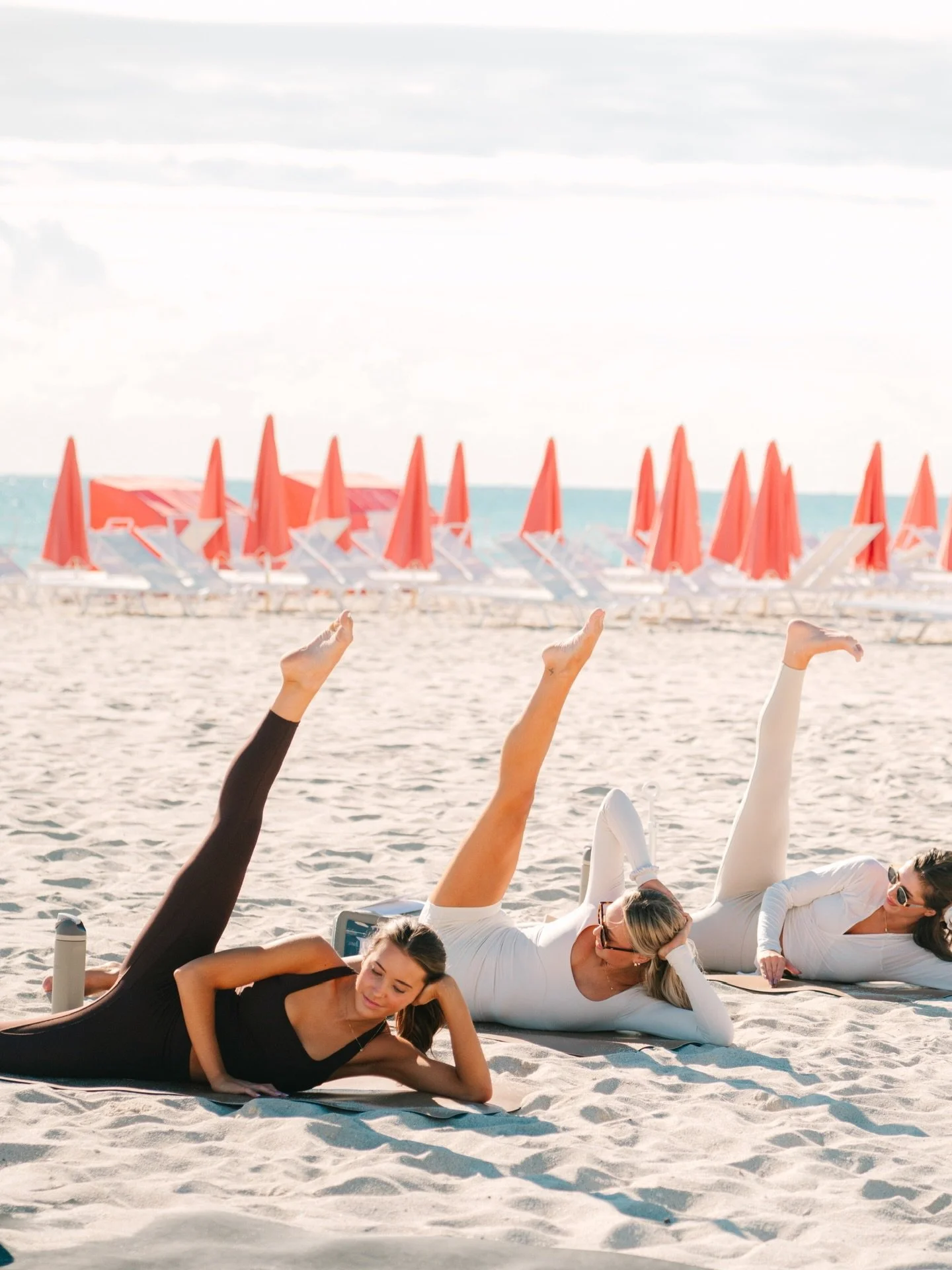 we started our trip with a little movement designed to energize the body and leave our skin glowing all day long!🌊

the day began with a beachside pilates class led by @alignedbykat , with @colleenrothschild joining us for movement, connection, and 