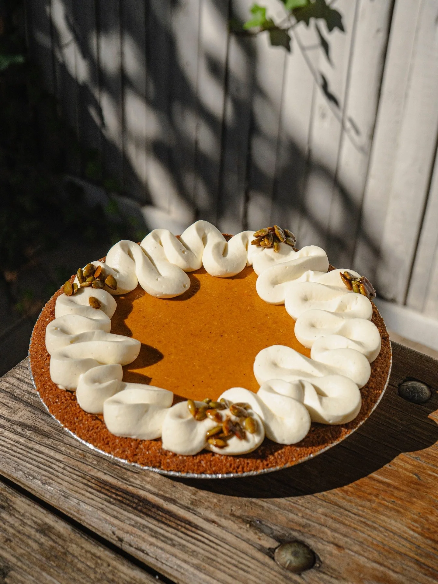 THANKSGIVING PIE
Preorders go LIVE Saturday November 1st at NOON @ www.radiobakery.nyc
🍎Caramel Apple Crumb Pie
🎃Pumpkin Cheesecake Pie with Chantilly Whip & Candied Pumpkin Seeds 
Two locations plus two pickup days this year! Alllll the inf