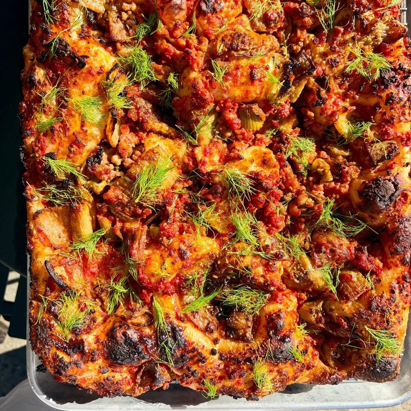 FENNEL, TOMATO, &amp; SAUSAGE FOCACCIA

Tender roasted fennel, sweet tomato, and salty sausage combine to create one hell of a focaccia. 

Been told it tastes like pizza bagels?? Or amatriciana sauce??

ANYWAYS it&rsquo;s a new delight on the menu ev