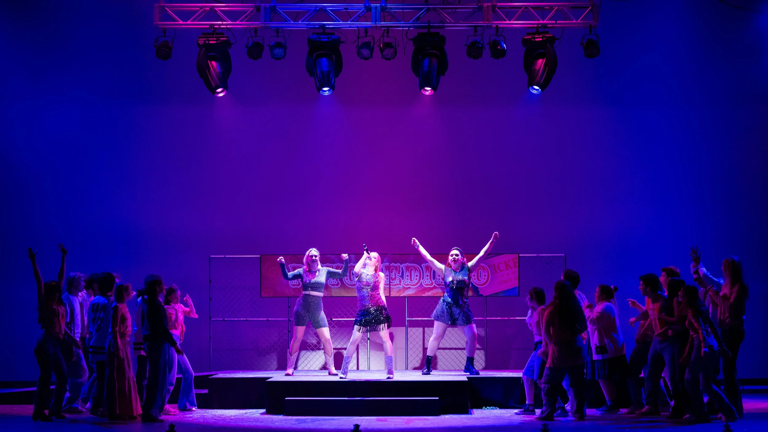 Waa Mu Act 1 and Opening Night_Justin Barbin-181.jpg