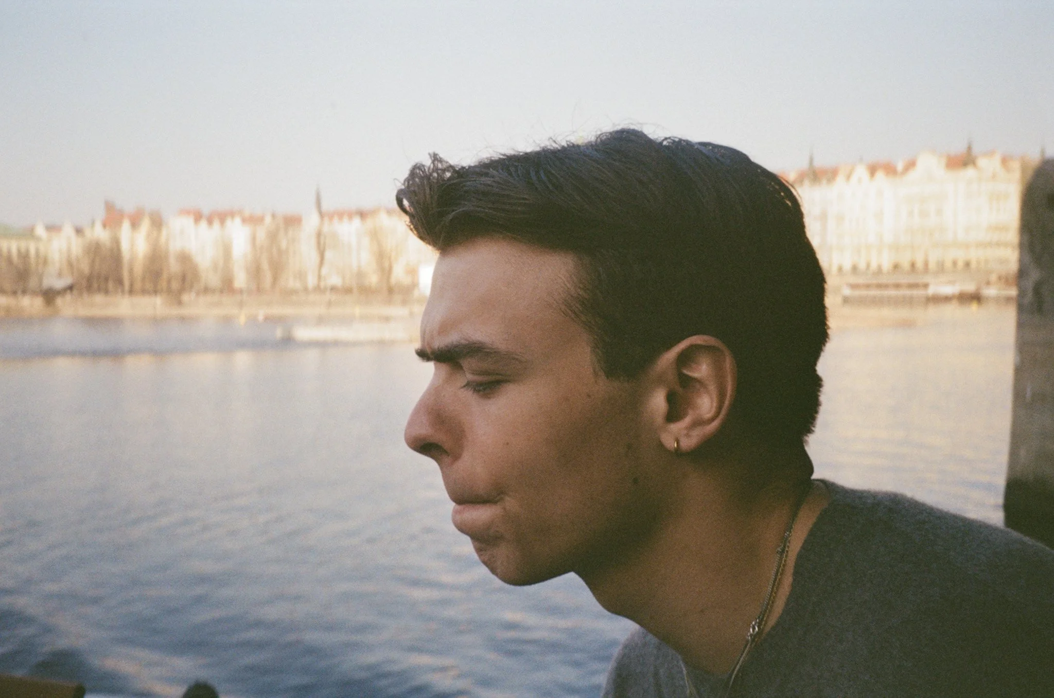 472664_5845_13_12A.jpg