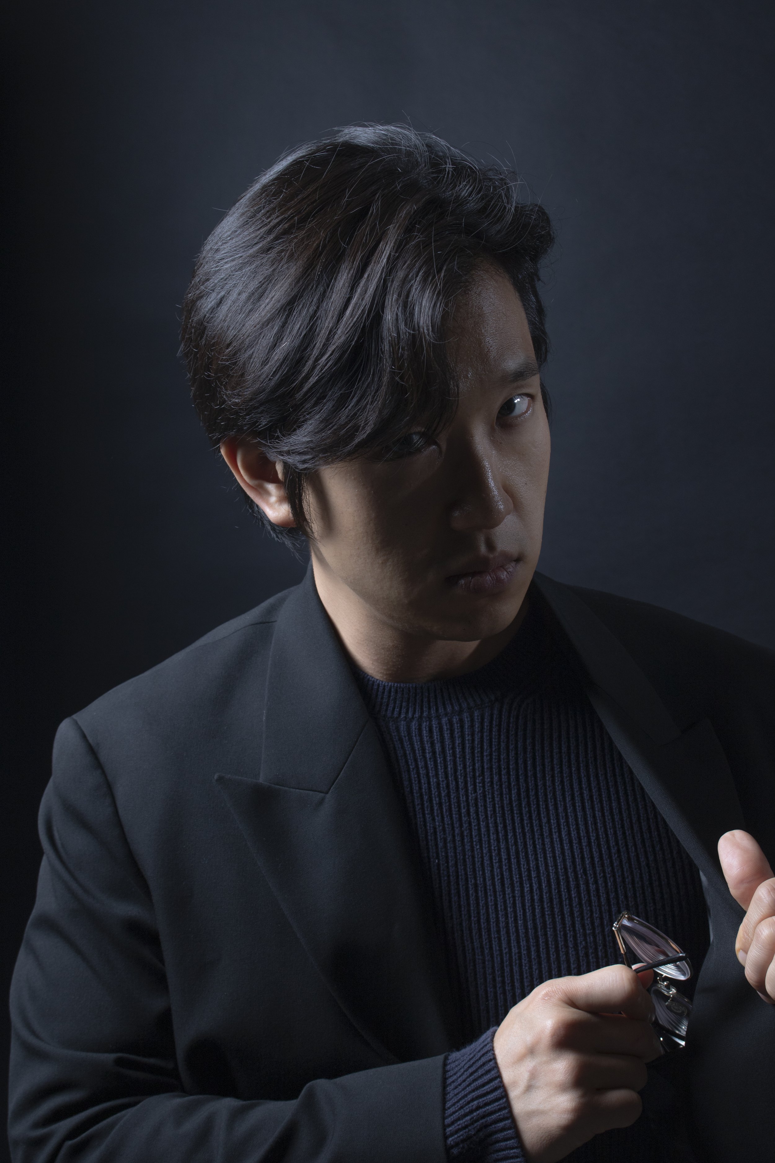 BIO — Baritone. Dominic Lim