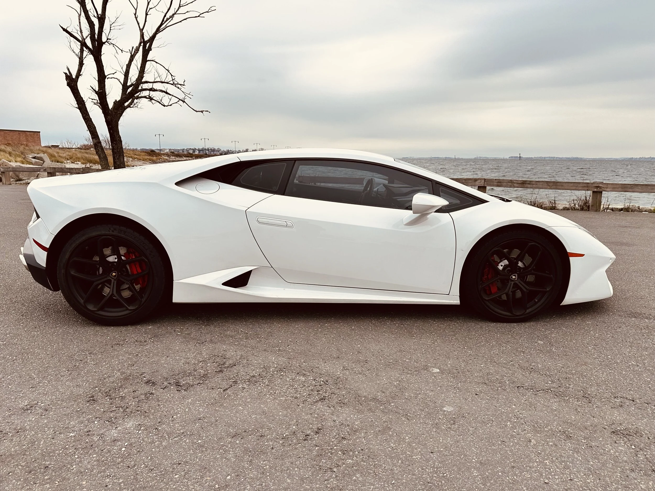 03-Lamborghini-Huracan.jpeg