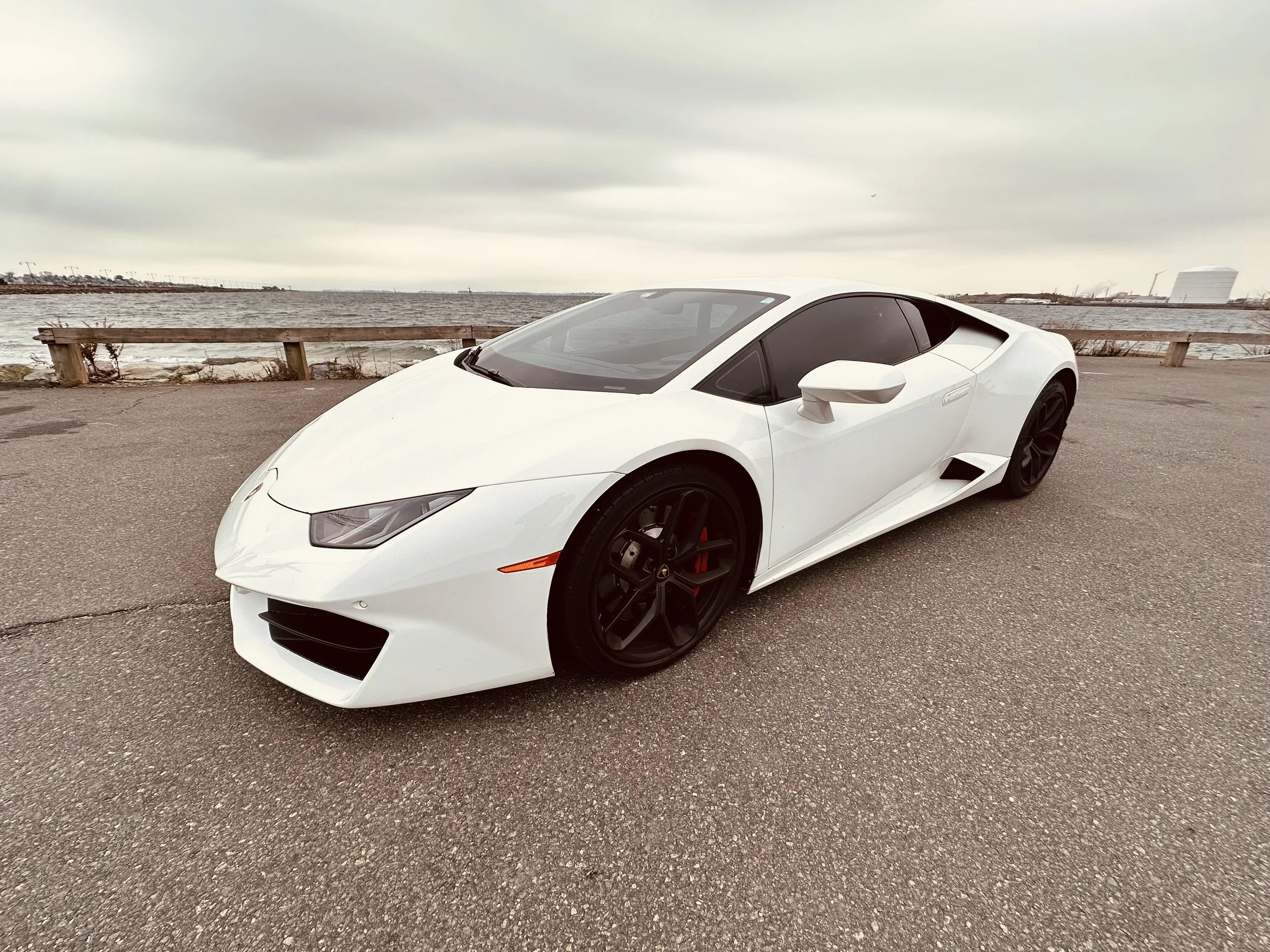 04-Lamborghini-Huracan.jpeg