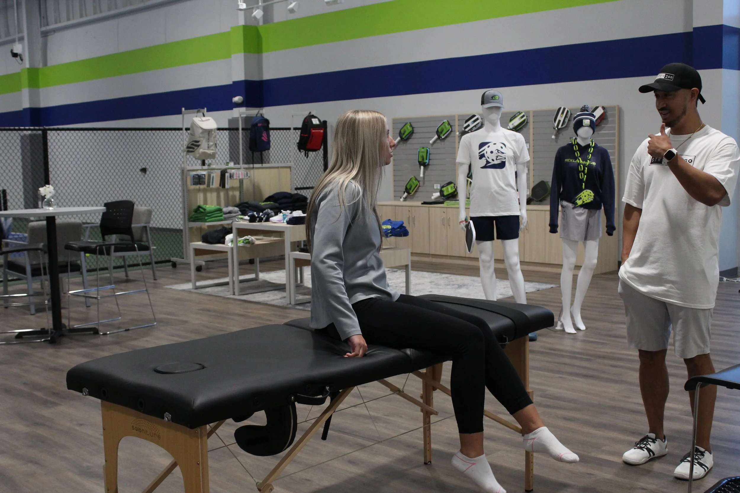 fascia stretch therapy, assisted stretching, mobile stretch therapy