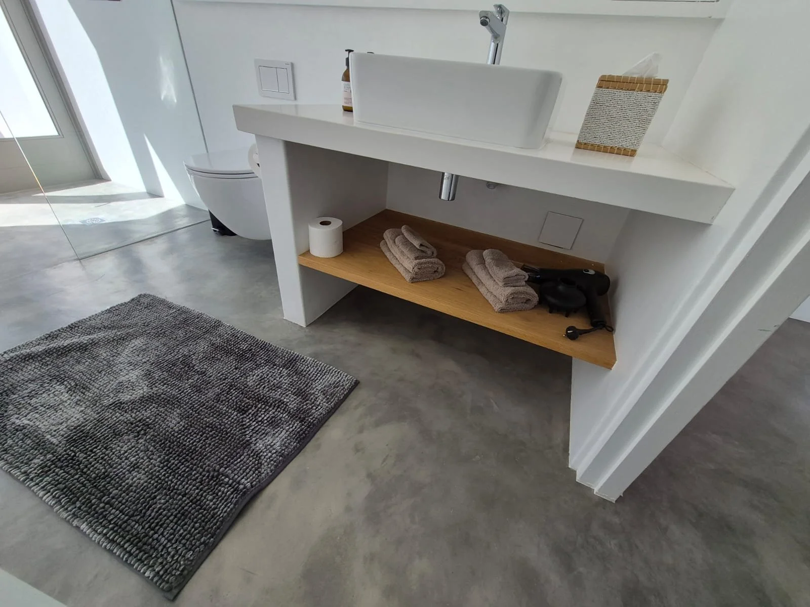 WhatsApp Image 2025-12-16 at 09.48.04.jpeg