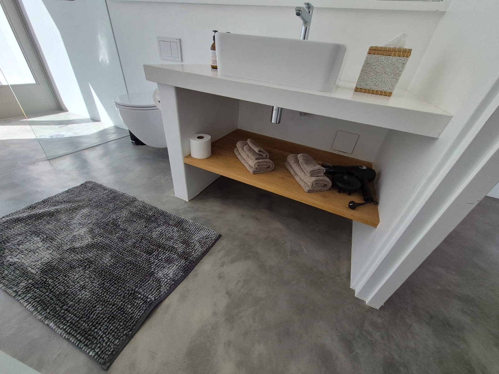 WhatsApp Image 2025-12-16 at 09.48.04.jpeg