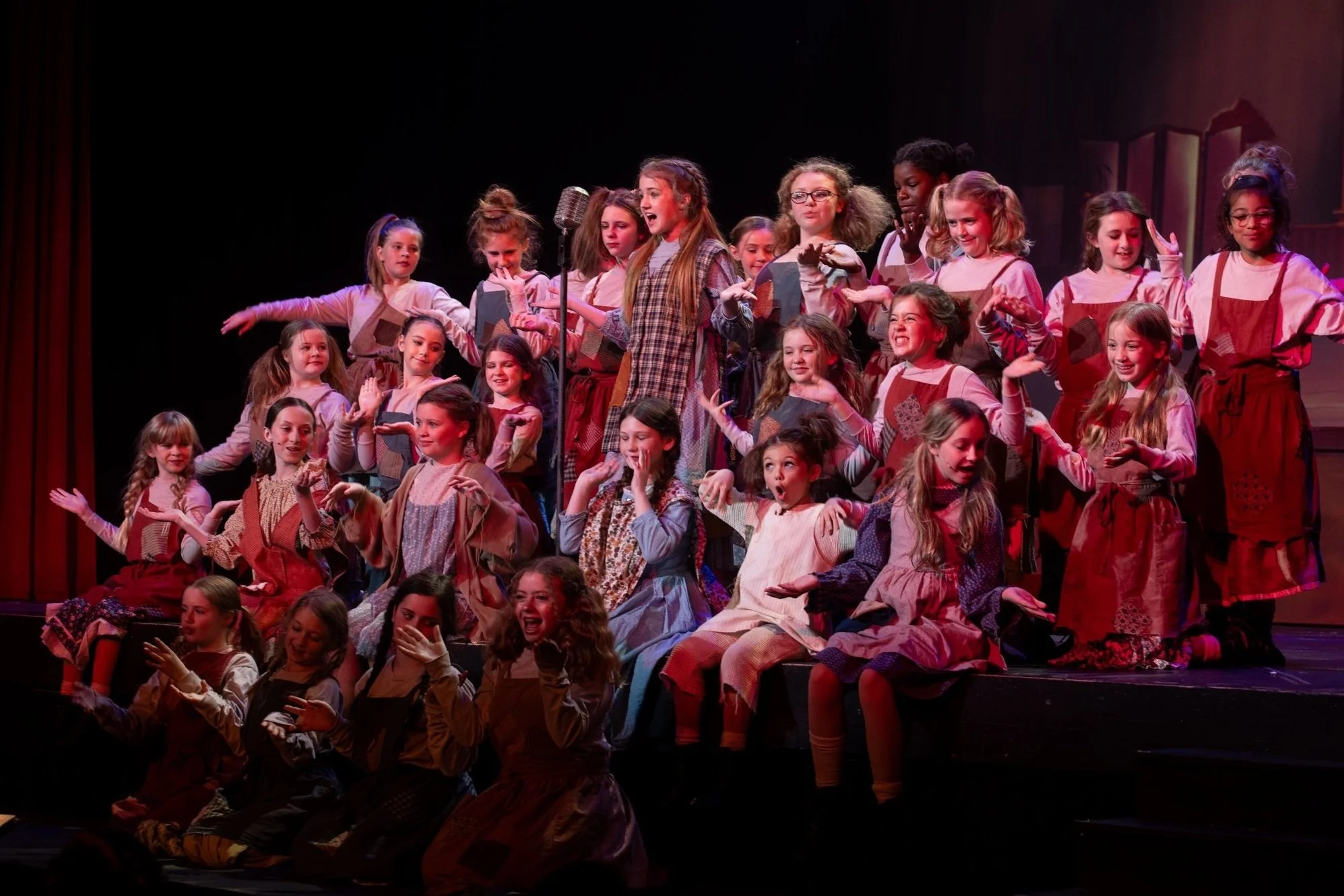 Kate Clowers as July in Annie Jr.