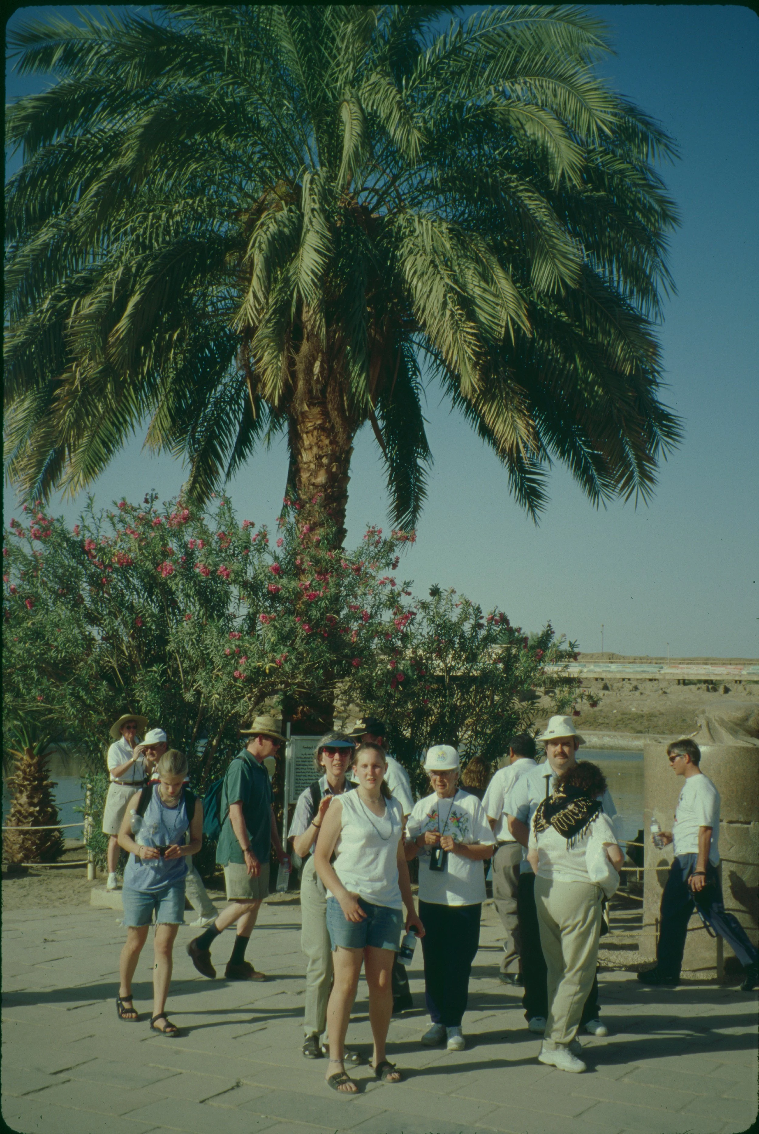 paulandcarreenegypt1997-48.JPG
