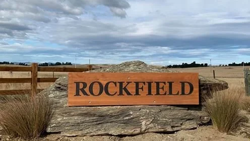 ROCKFIELD.jpg
