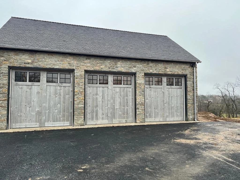 30463 CUM LAUDE(2) 10'X10.jpg