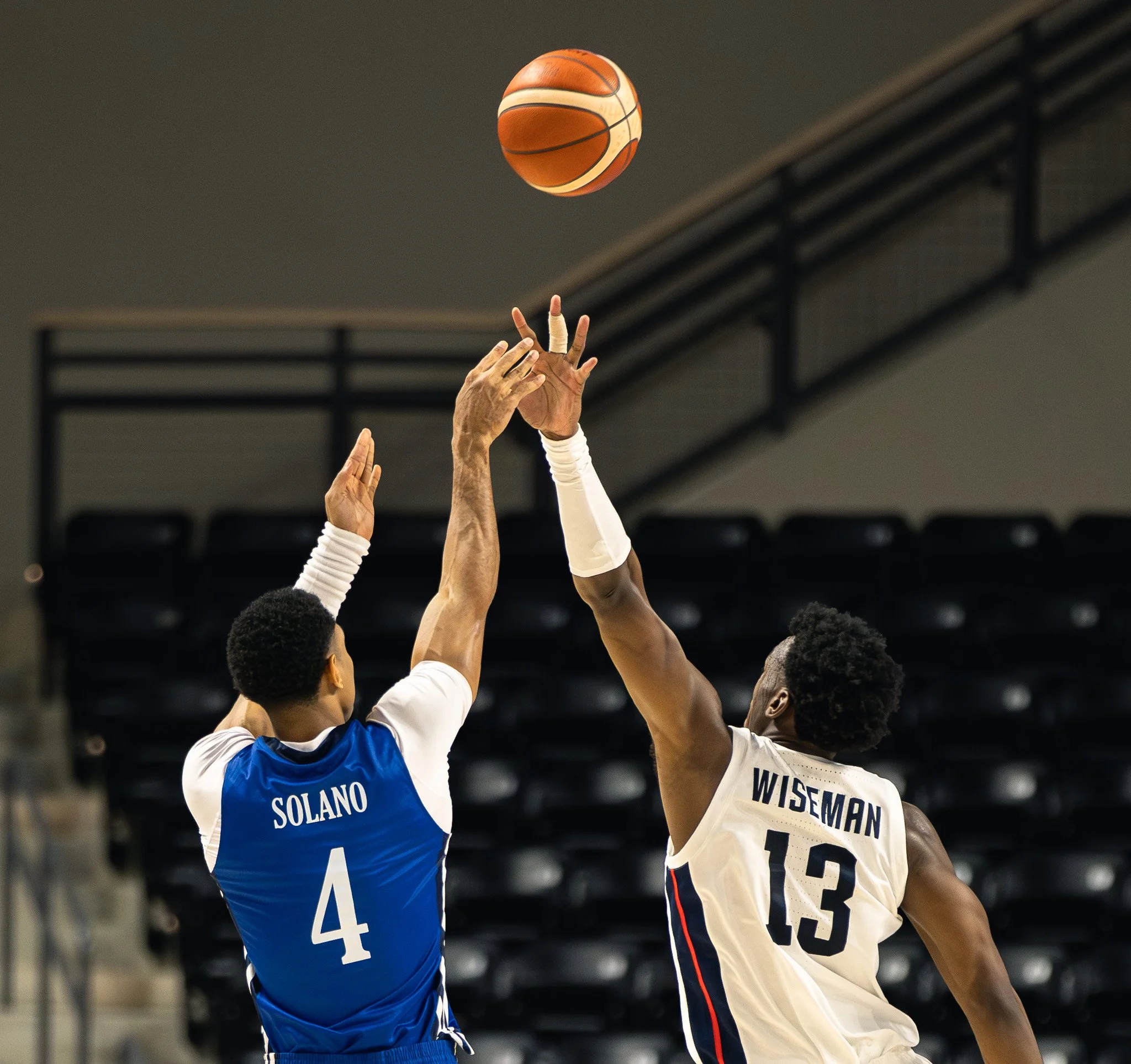 usa jump shot defend-2.jpg