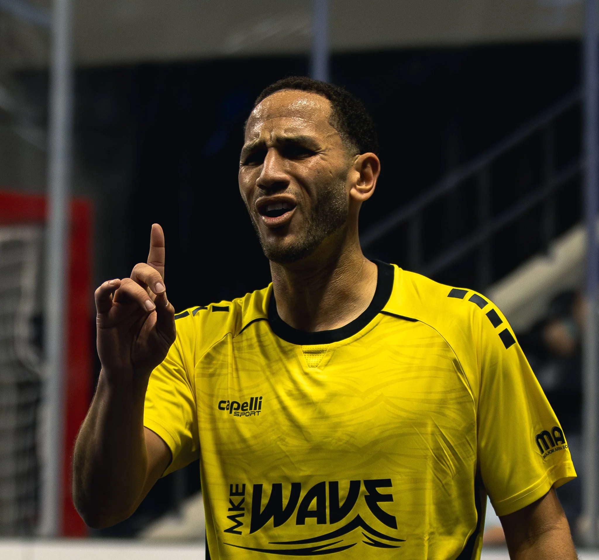 scker finger wag.jpg