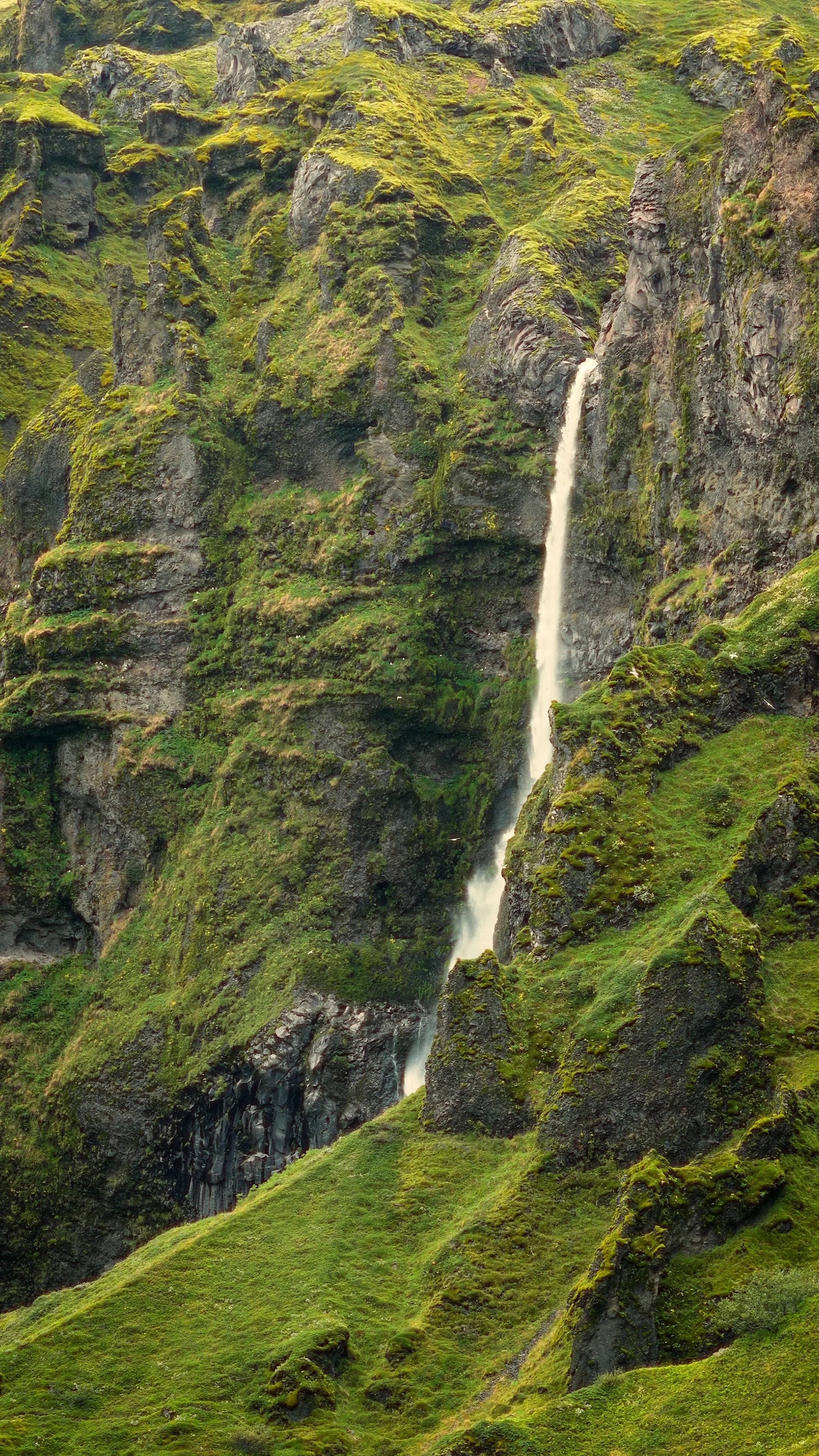 iceland wonder how the view is.00_00_11_08.Still006.jpg