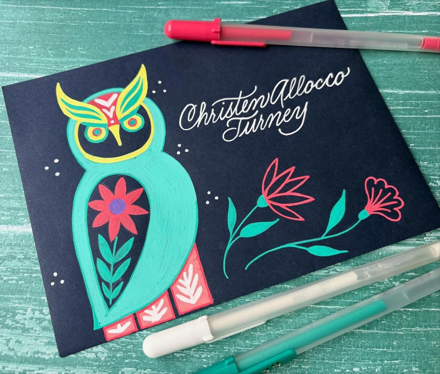 Day 20: Folk Art 
So I am backtracking a bit here and filling in a few days that I missed that I wanted to try. I had the idea to do an owl for folk art and I love how it turned out with my Sakura Gelly Roll pens (with a tiny bit of help from my Pos