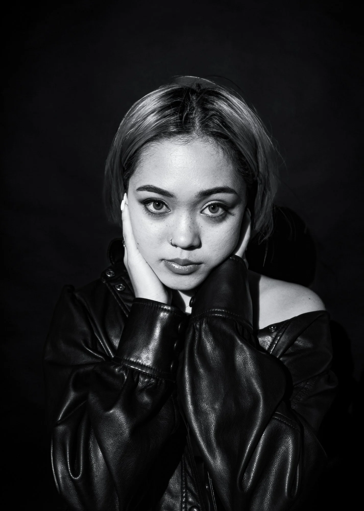 giving flowers-10.jpg