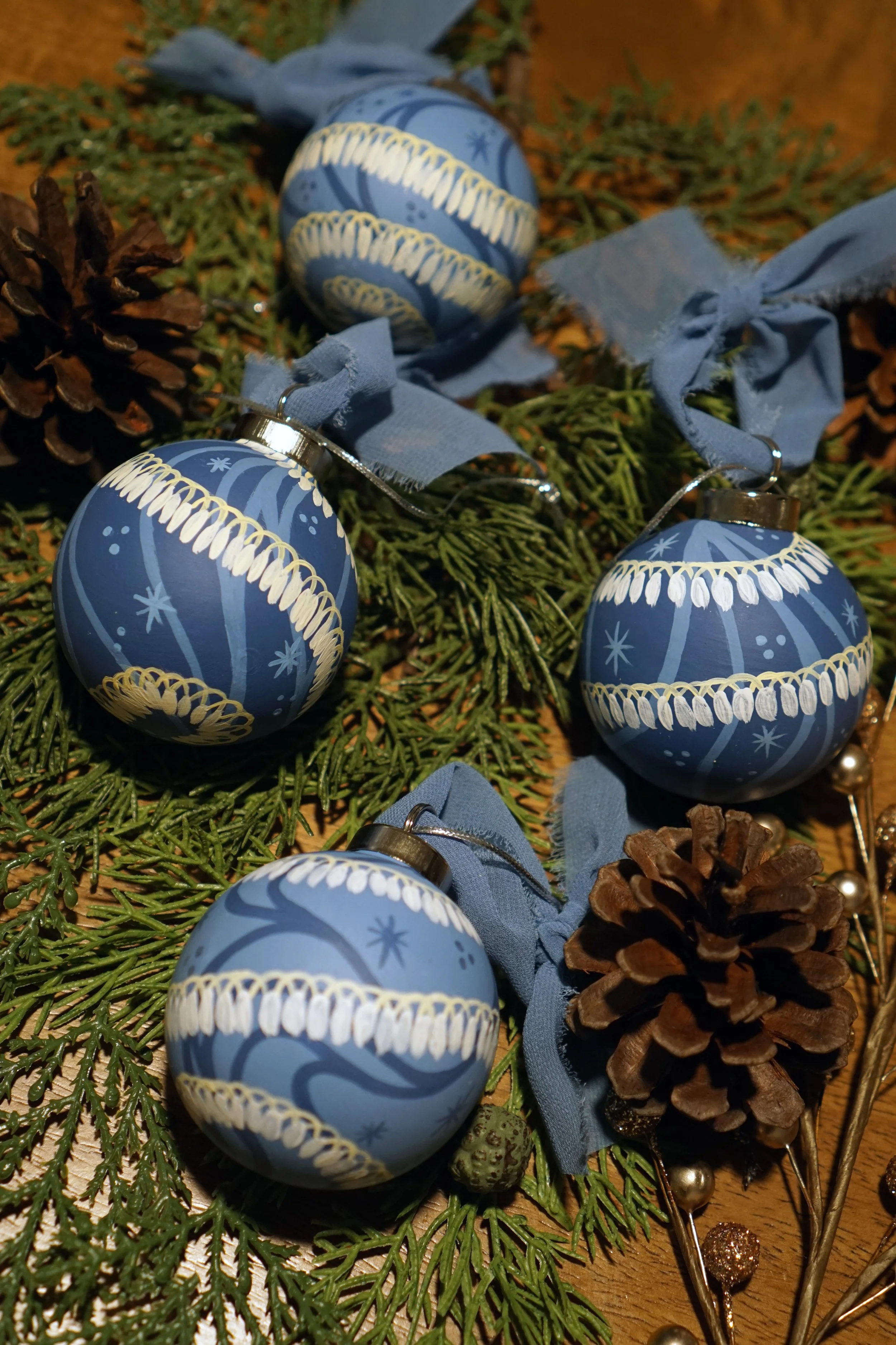 Ginger - Set of 4 Ornaments