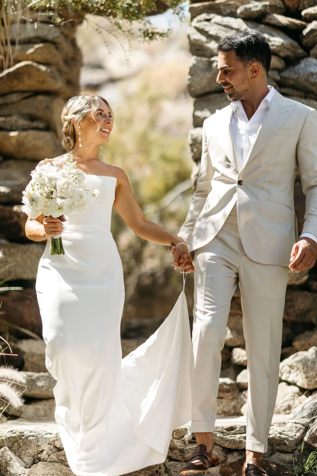 sarah_cameron_wed_0221.jpg