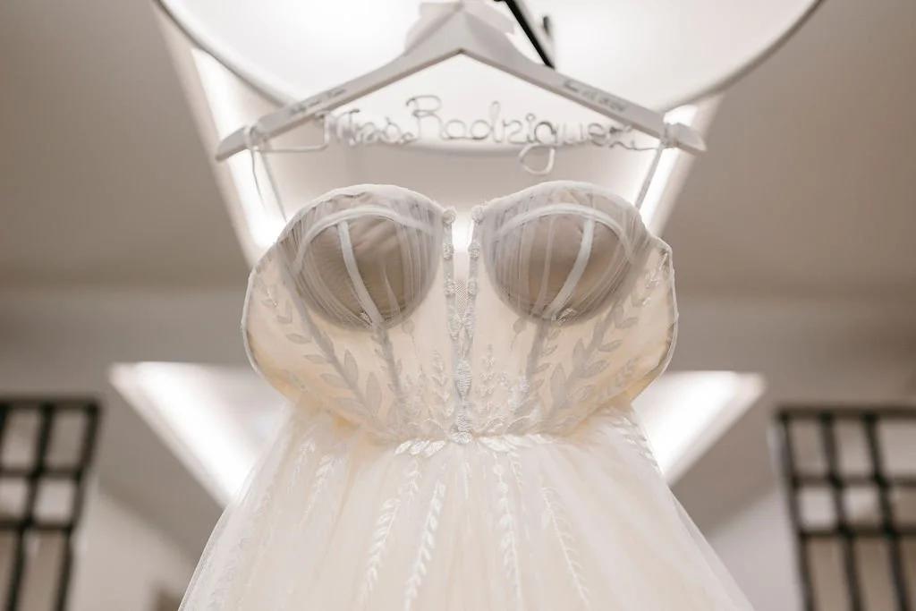 holly_kevin_wed_0005.jpg
