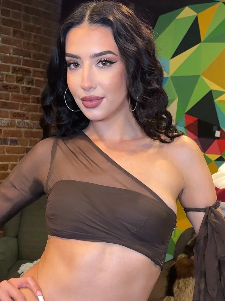        
Naïka /   Tour Ecclesia Tour 2026 / Makeup & Hairstyle 