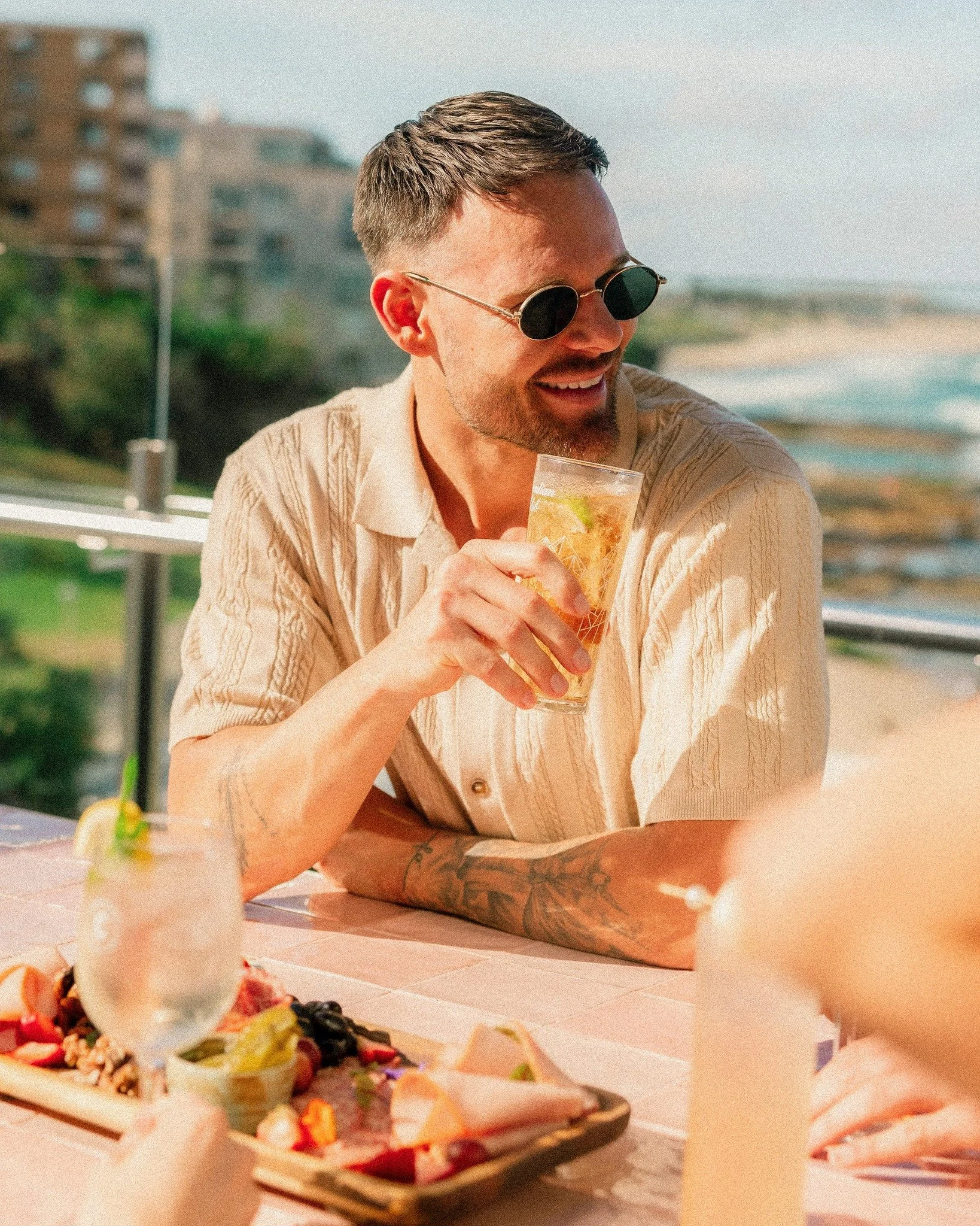 The holiday season gets busy fast, so take the win and sneak in a drink with your mates while the sun&rsquo;s out 🍸🌞