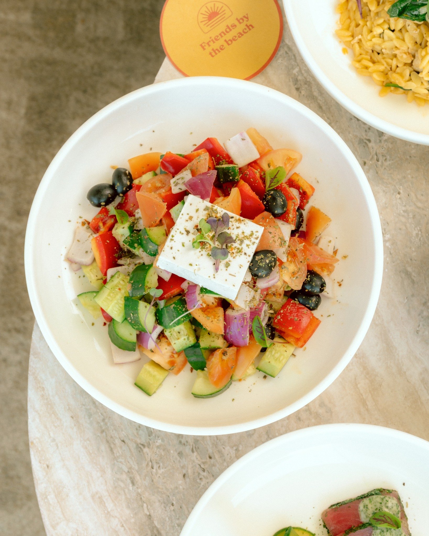 Summer eating done right 🌞🥗
Light, fresh and full of flavour, just how we like it 🌊