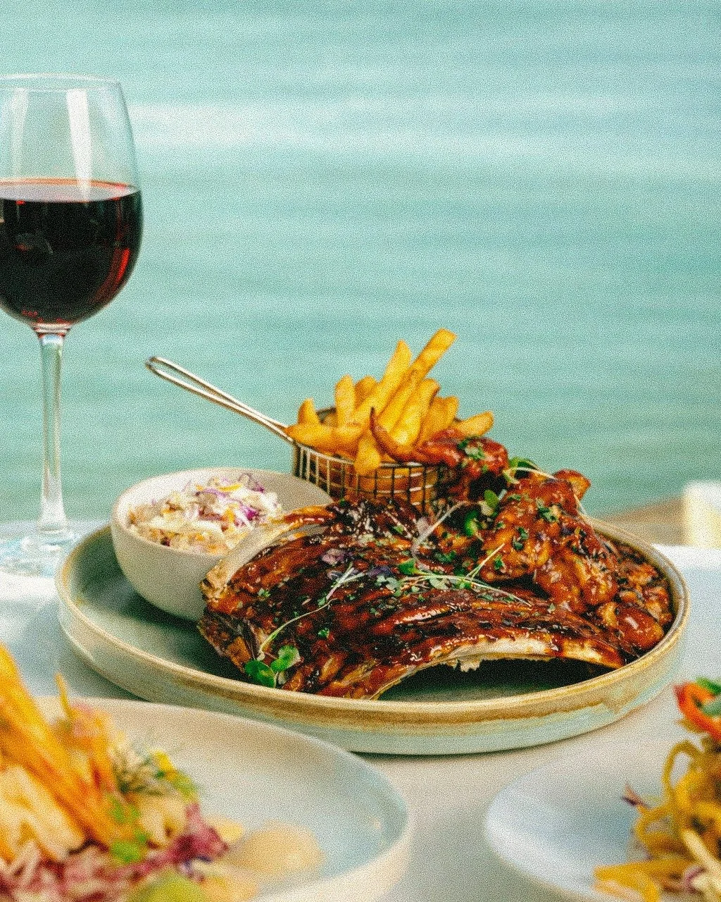 Thursday feed sorted! 

Ribs &amp; Wings for just $39 every Thursday in February. Available for dinner only at Bonfield.