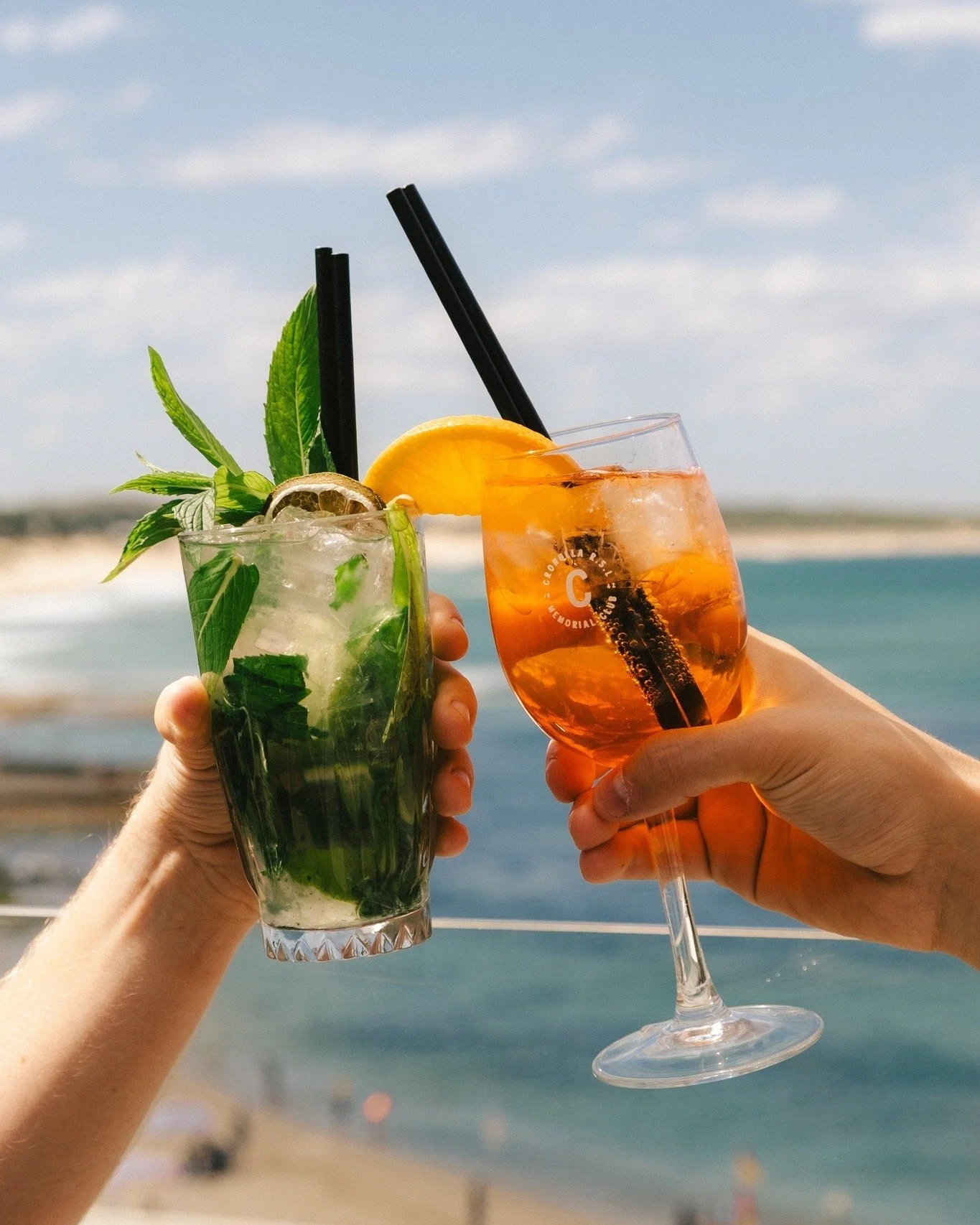 Make the deck your weekend plans.

$12 cocktails, $7 drinks &amp; good vibes all round.

Fri &amp; Sat 6&ndash;9pm | Sun 2&ndash;5pm
Members only.