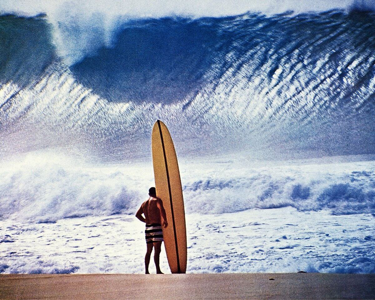 Greg Noll at Pipeline 1964.png