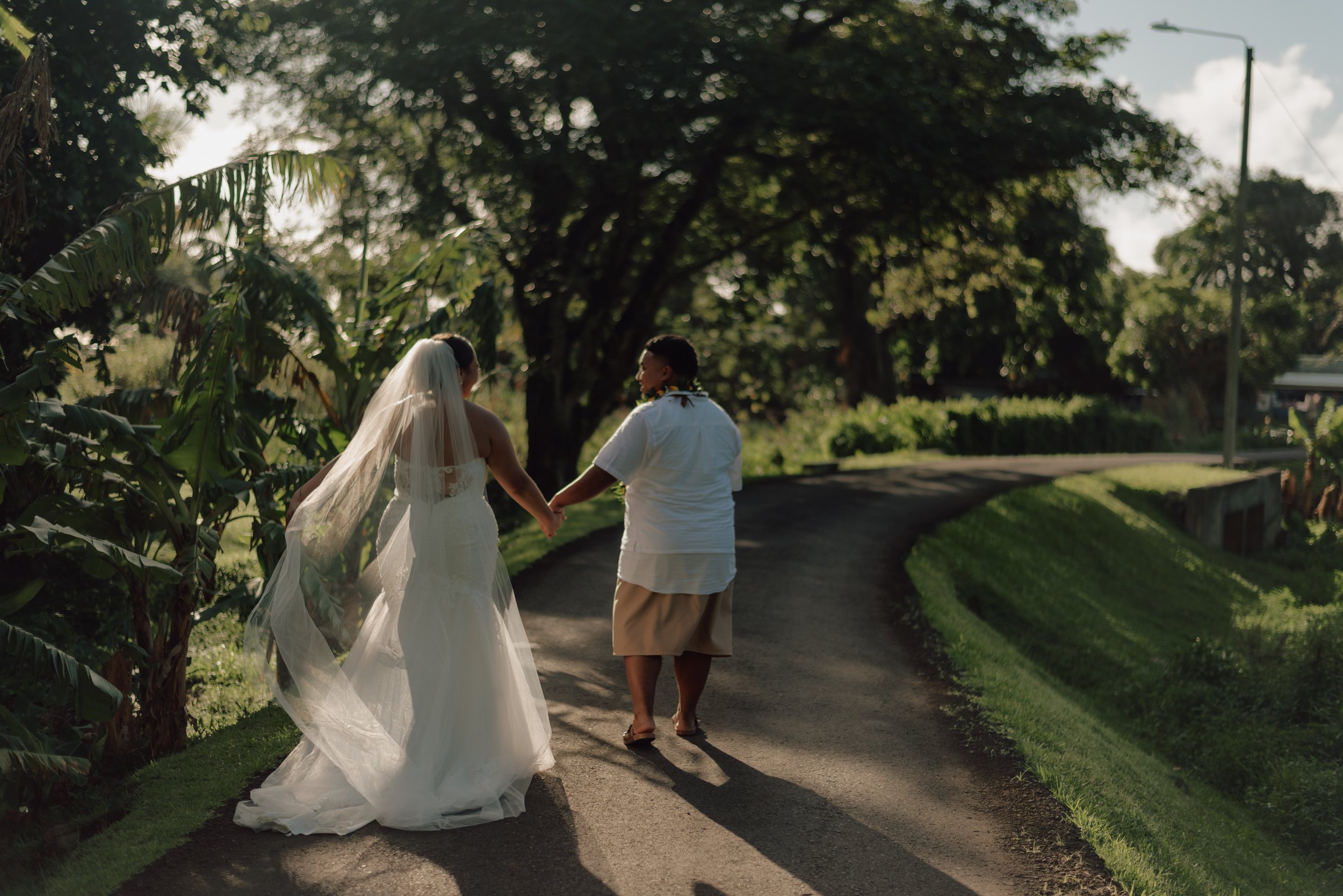 Antonia & Jeff's Modern Island Wedding, Tamarind House, Rarotonga Cook ...