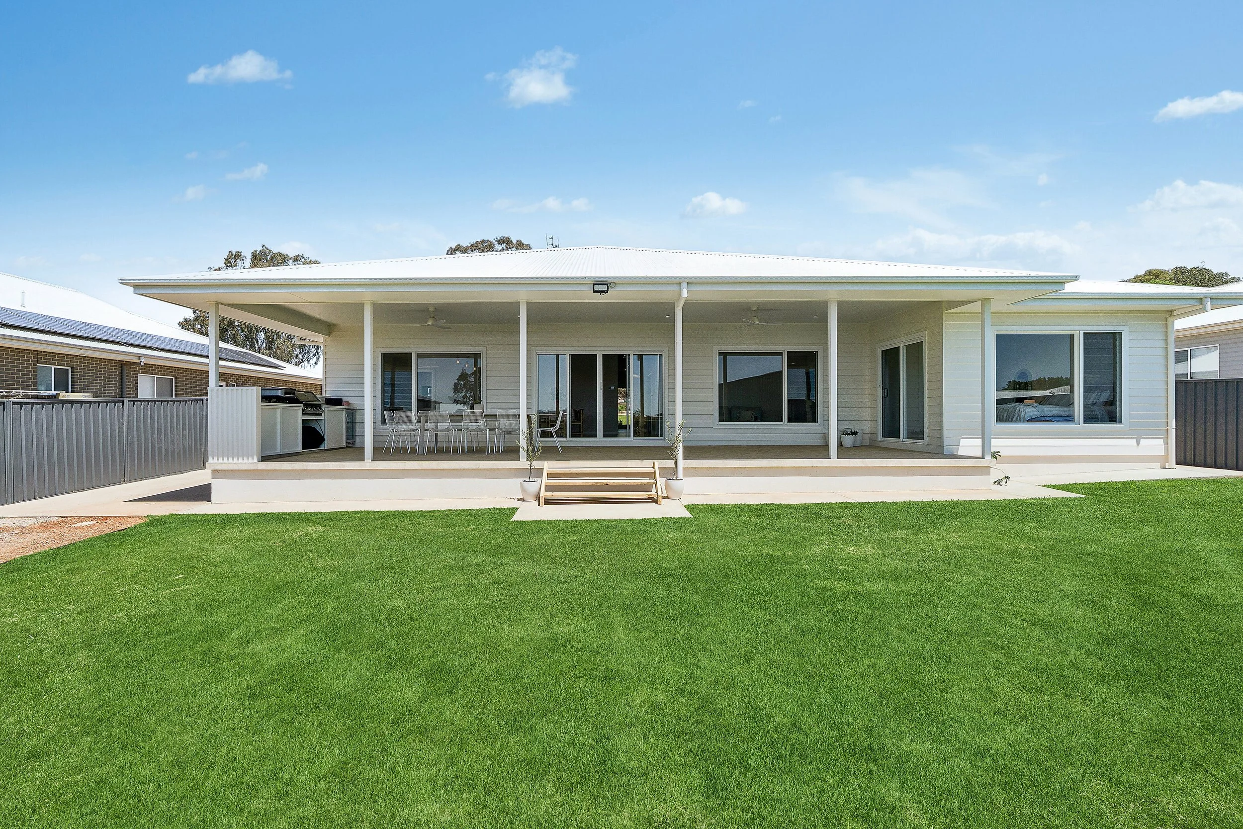 Kitchener Rd back of house