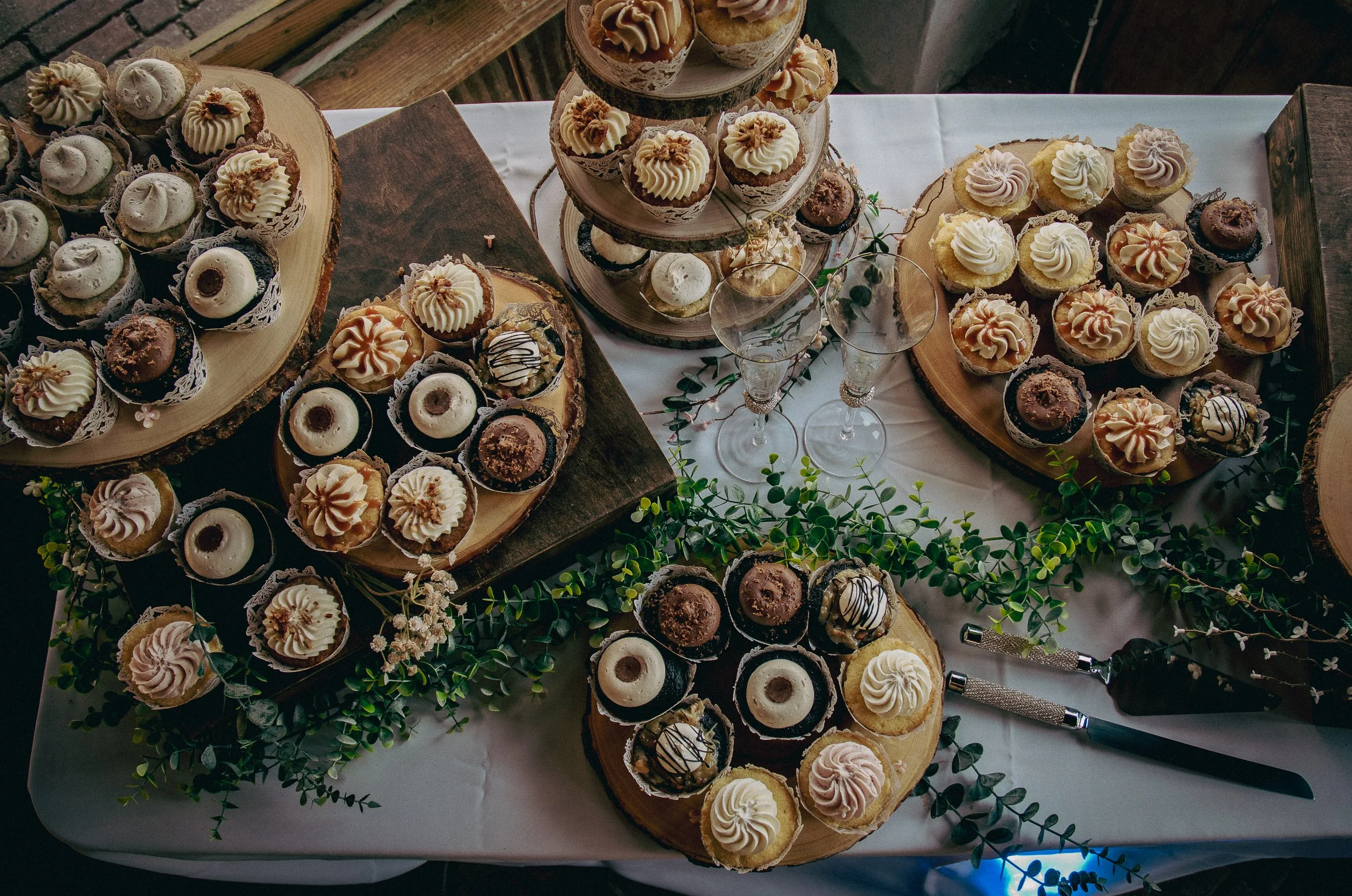 Vintage Cupcakes.jpg