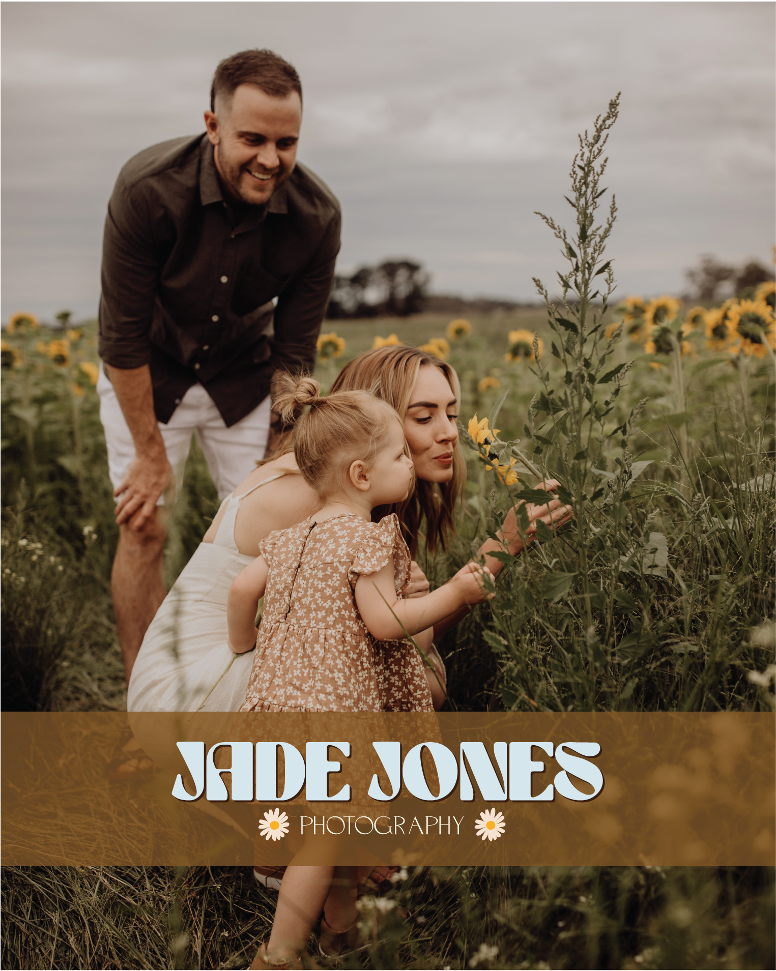 retro branding for Jade Jones Photography.
