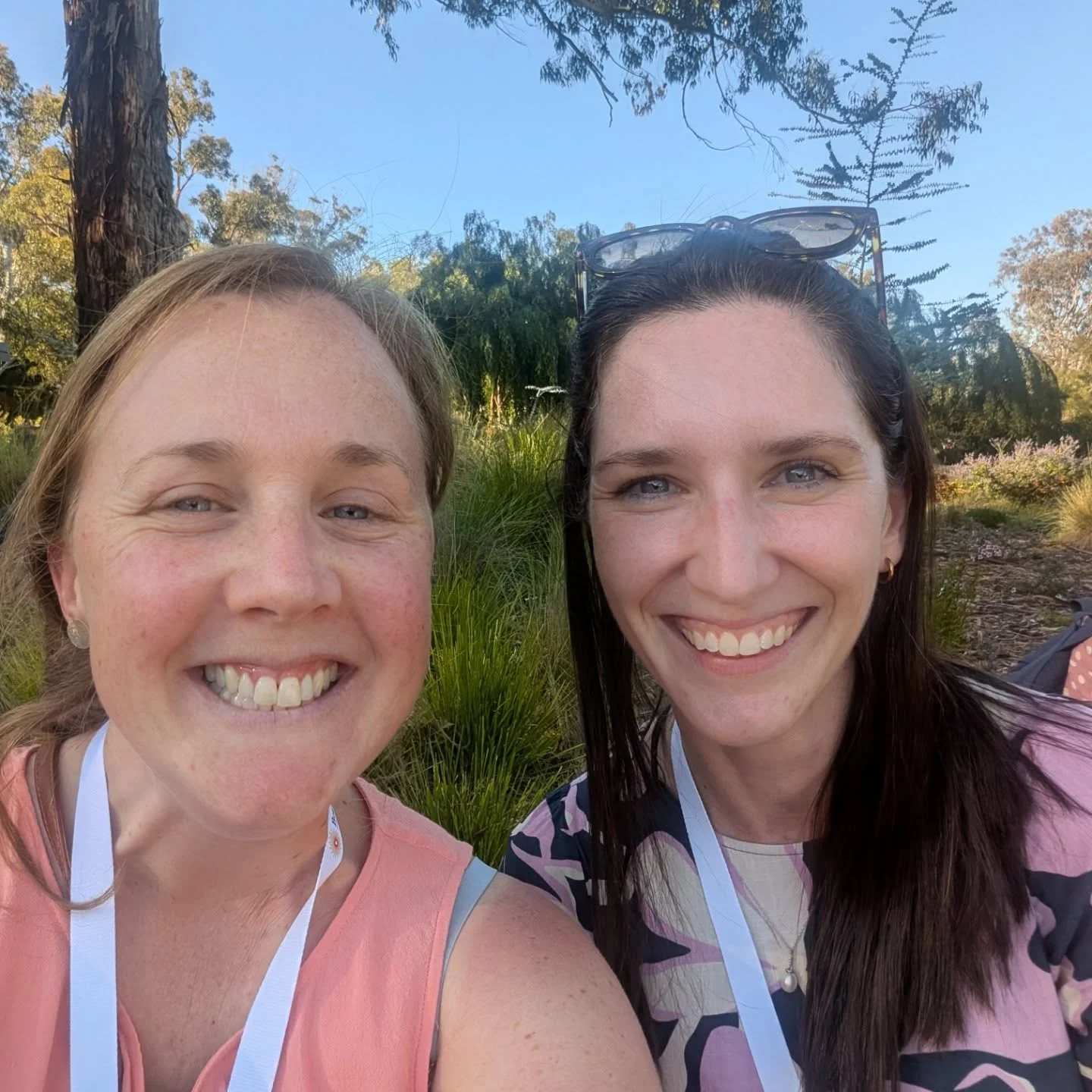 Instant! Best! Friends! 

Finally got to meet my Instagram bestie in the flesh this week! There's nothing like a love of plants and Botanic gardens to bring people together. 
Find a friend like Emma who includes everyone, loves a party and is wildly 