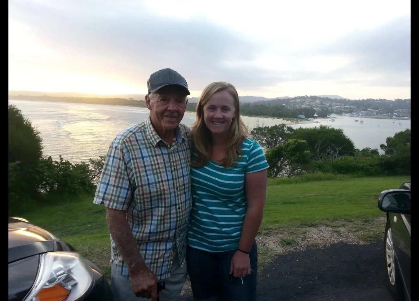 2016...
Pa was still here and we hung out in his veggie garden 🥕 🍑 🍅 
I matched my coats to the fungi 🧡
Started at Melbourne Zoo and fell in love with butterflies and their host plants🌱🐛 🦋 (Cairns Birdwings &amp; a Chequered Swallowtail)
Chase