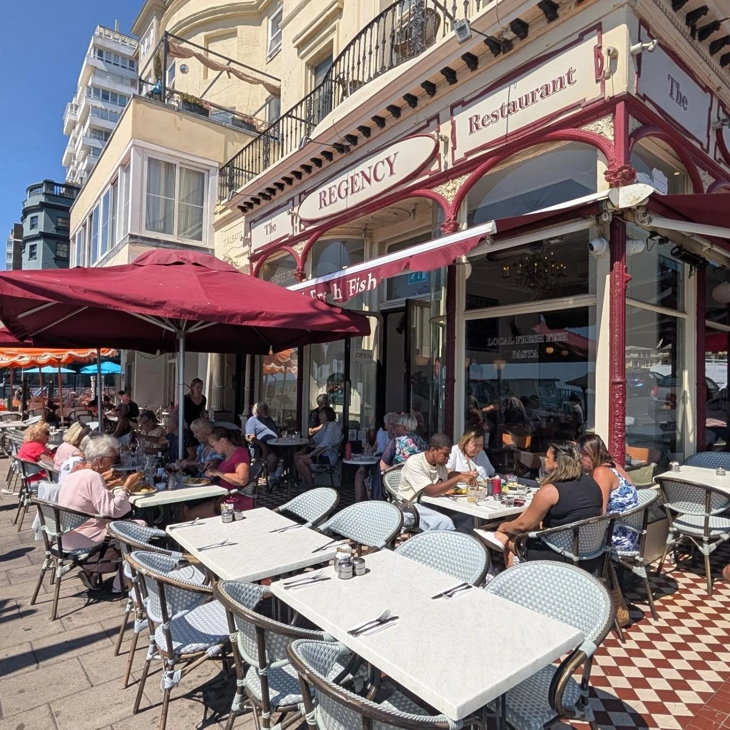 ☀️🌊 A Classic summer lunch in a classic Brighton restaurant

There&rsquo;s something about a classic seaside lunch that just hits differently &mdash; especially when the sun is shining.

A lunchtime visit to The Regency Restaurant means starting wit