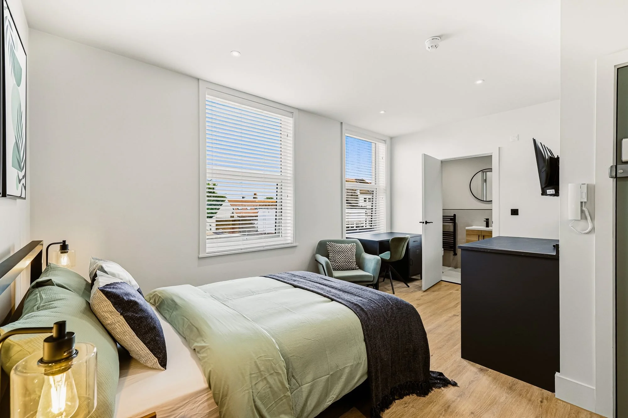 the-lofts-ensuite-bedroom-kitchenette.jpg