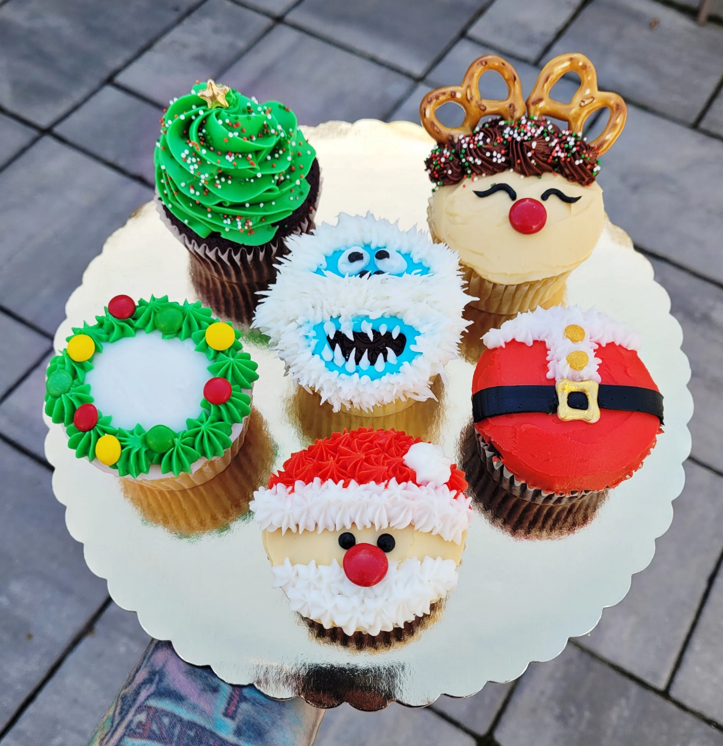 Christmas Cupcakes - Saturday December 5th @ 12:30